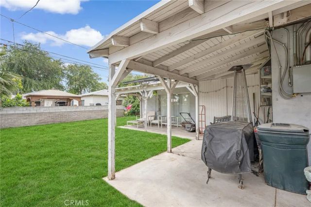 2276 Cedar St, San Bernardino, CA 92404
