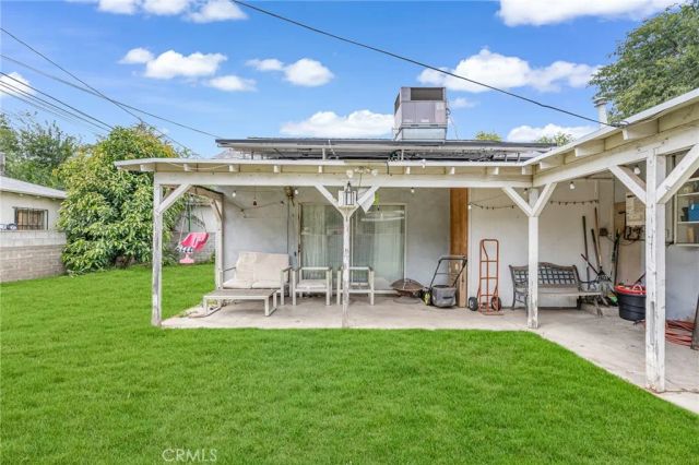 2276 Cedar St, San Bernardino, CA 92404