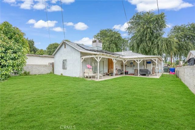2276 Cedar St, San Bernardino, CA 92404