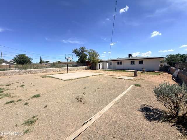 7605 PARKLAND Drive, El Paso, TX 79925
