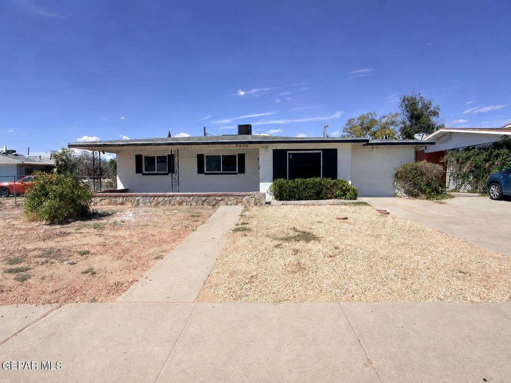 7605 PARKLAND Drive, El Paso, TX 79925