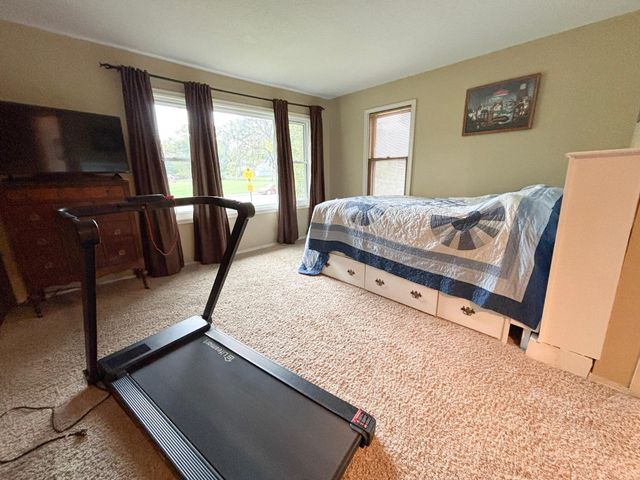 324 N Vine Street, Fergus Falls, MN 56537