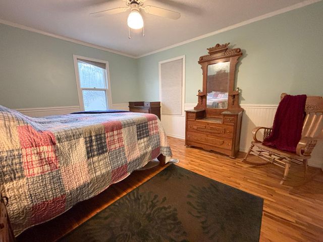 324 N Vine Street, Fergus Falls, MN 56537