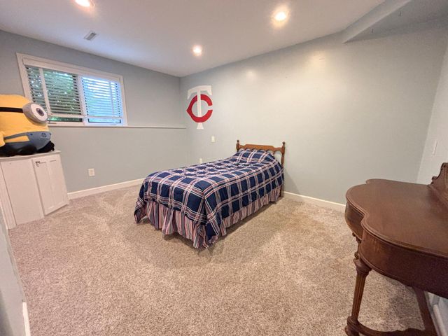 324 N Vine Street, Fergus Falls, MN 56537