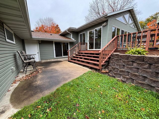 324 N Vine Street, Fergus Falls, MN 56537