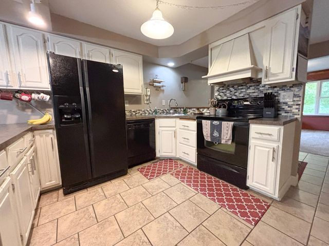 324 N Vine Street, Fergus Falls, MN 56537