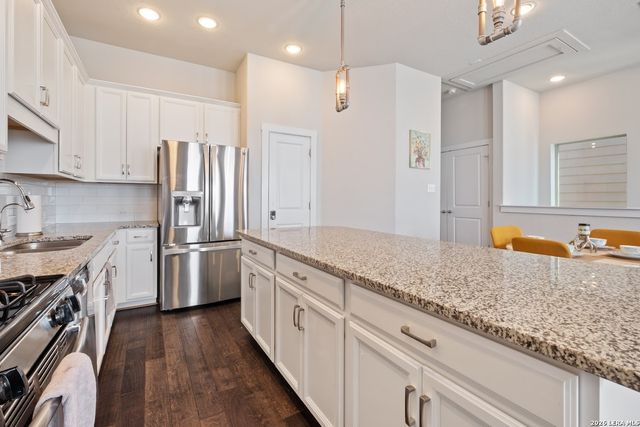2009 MCCULLOUGH AVE, San Antonio, TX 78212
