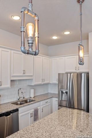 2009 MCCULLOUGH AVE, San Antonio, TX 78212