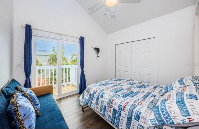 8432 W GULF BOULEVARD, Treasure Island, FL 33706