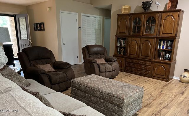 4667 Fox Trace, Marianna, FL 32446