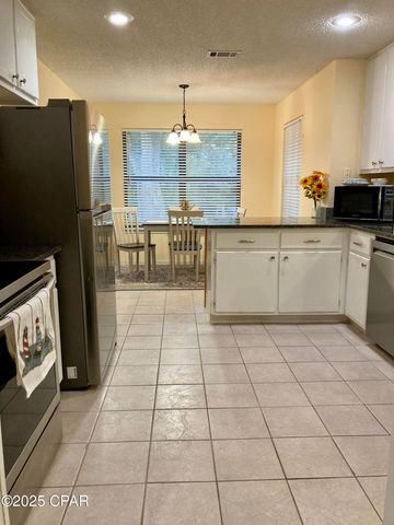 4667 Fox Trace, Marianna, FL 32446