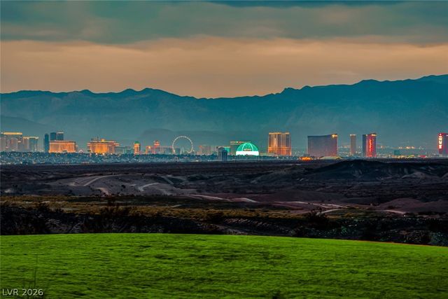 61 Contrada Fiore Drive, Henderson, NV 89011