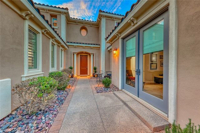61 Contrada Fiore Drive, Henderson, NV 89011