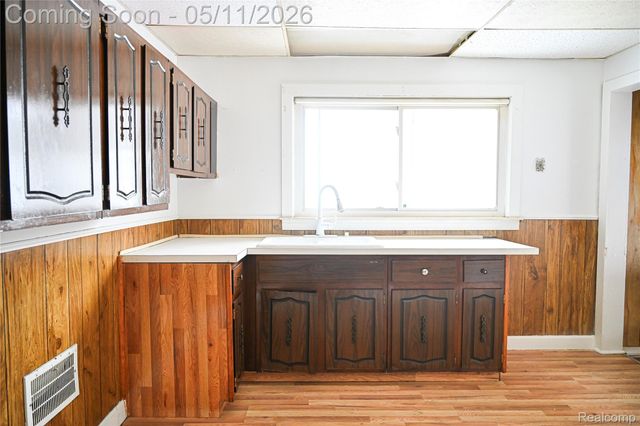 147 Charles Street, River Rouge, MI 48218