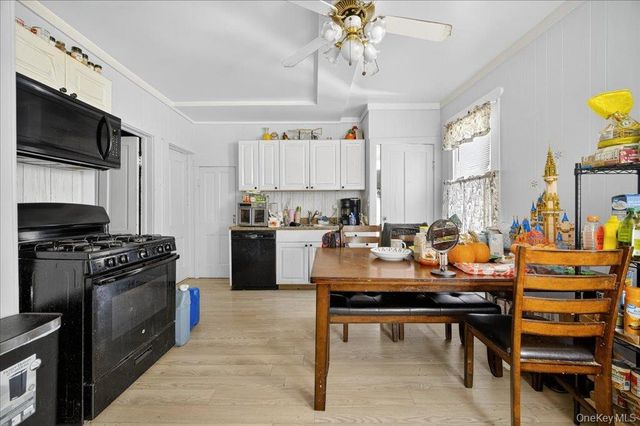 54 Market Street, Ellenville, NY 12428