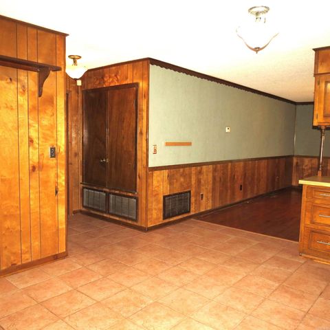 9201 Old Warren Road, Pine Bluff, AR 71603