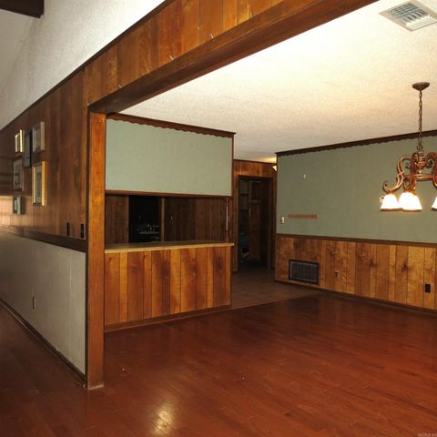 9201 Old Warren Road, Pine Bluff, AR 71603