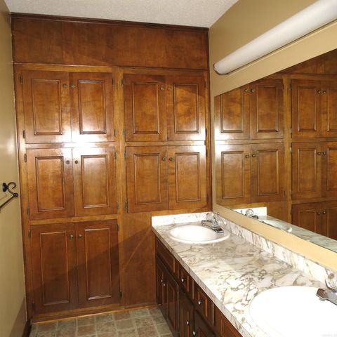 9201 Old Warren Road, Pine Bluff, AR 71603