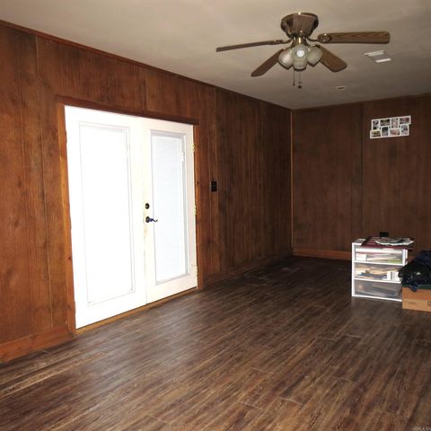 9201 Old Warren Road, Pine Bluff, AR 71603