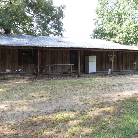 9201 Old Warren Road, Pine Bluff, AR 71603