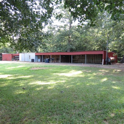 9201 Old Warren Road, Pine Bluff, AR 71603