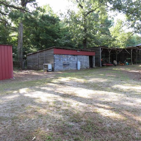 9201 Old Warren Road, Pine Bluff, AR 71603