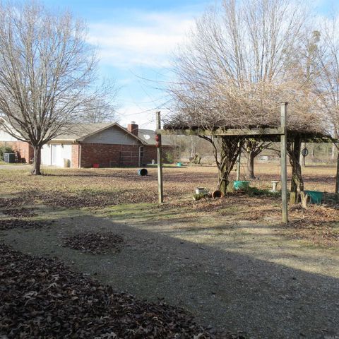 9201 Old Warren Road, Pine Bluff, AR 71603