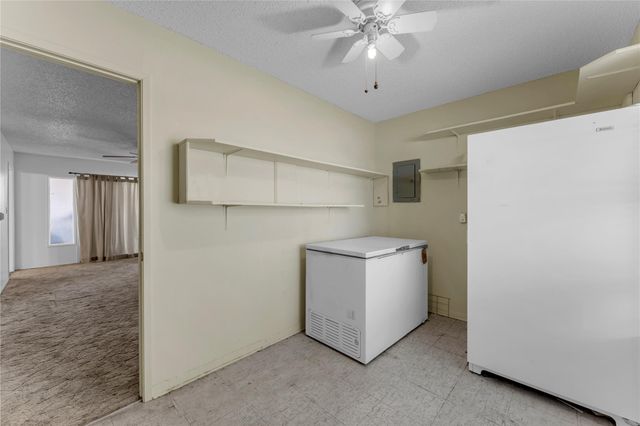 901 N Hill ST, Burnet, TX 78611