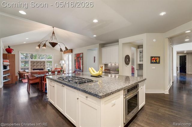 4712 Buckby Cross, Bloomfield Hills, MI 48302