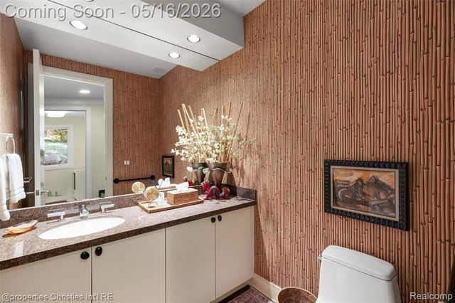 4712 Buckby Cross, Bloomfield Hills, MI 48302
