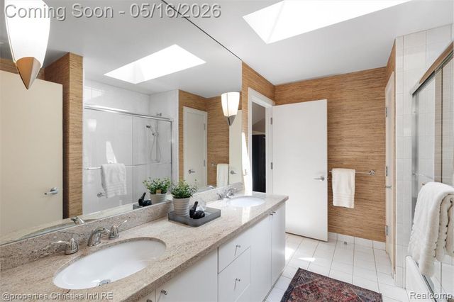 4712 Buckby Cross, Bloomfield Hills, MI 48302