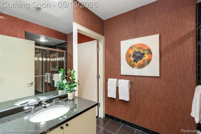 4712 Buckby Cross, Bloomfield Hills, MI 48302