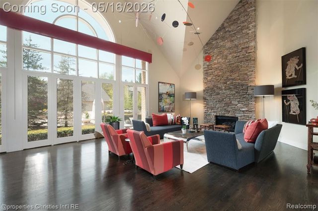 4712 Buckby Cross, Bloomfield Hills, MI 48302