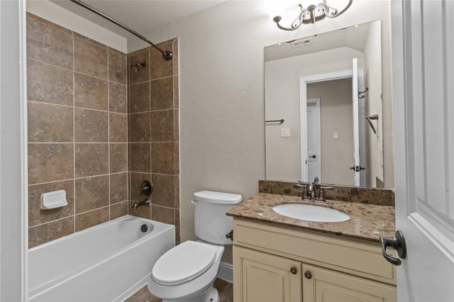 3012 Monticello Pines Lane, League City, TX 77573