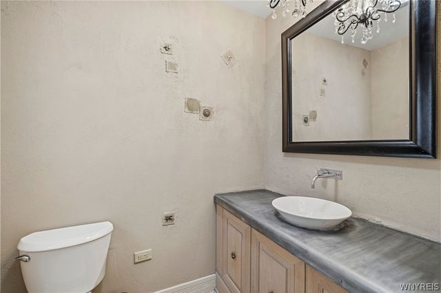 5079 Woodland Drive, Lewiston, NY 14092