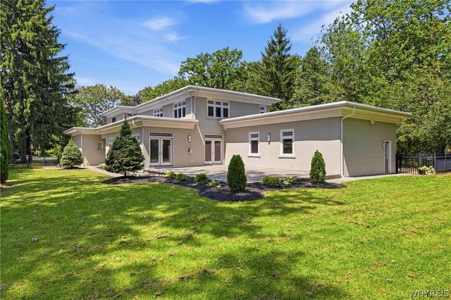 5079 Woodland Drive, Lewiston, NY 14092