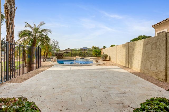 33406 N 23RD Drive, Phoenix, AZ 85085