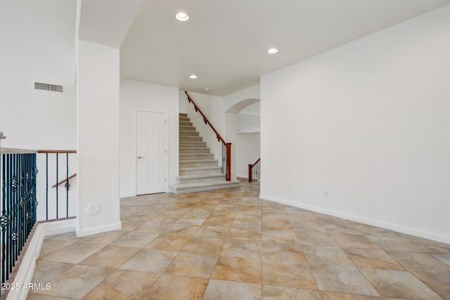 33406 N 23RD Drive, Phoenix, AZ 85085