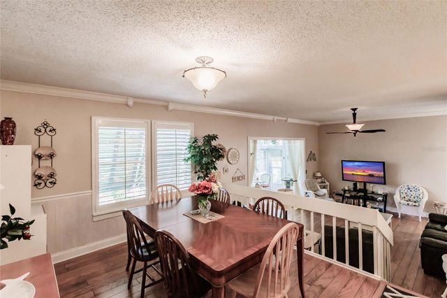 6030 E PEPPERTREE WAY 222A, Sarasota, FL 34242