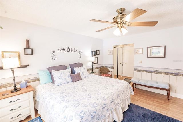 6030 E PEPPERTREE WAY 222A, Sarasota, FL 34242