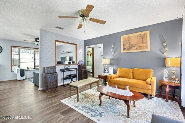 6247 CRANBERRY Lane E, Jacksonville, FL 32244