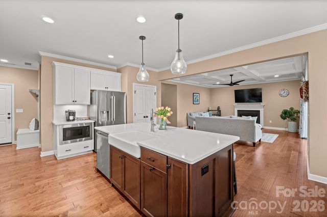 423 Lucky Drive NW, Concord, NC 28027