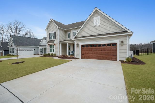 423 Lucky Drive NW, Concord, NC 28027