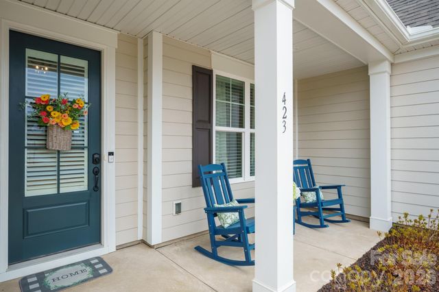 423 Lucky Drive NW, Concord, NC 28027