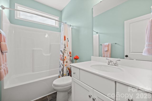 423 Lucky Drive NW, Concord, NC 28027