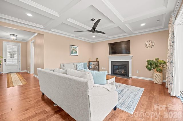 423 Lucky Drive NW, Concord, NC 28027