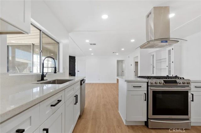 11730 Whittier 55, Whittier, CA 90601