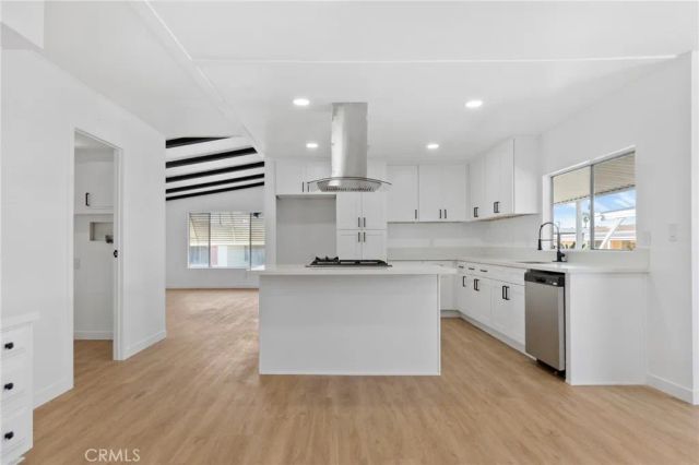 11730 Whittier 55, Whittier, CA 90601