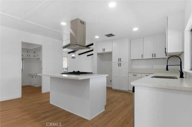 11730 Whittier 55, Whittier, CA 90601