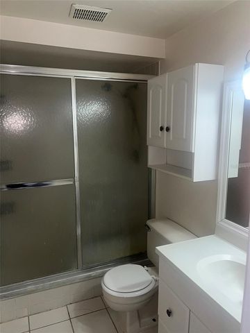 5205 DUBLIN PLACE, Tampa, FL 33624